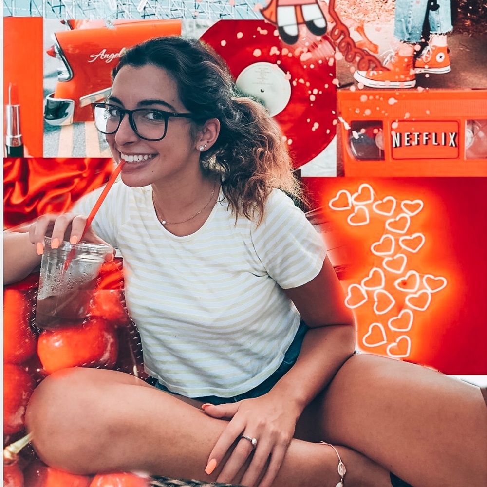 Meet your Posher, Alyssa